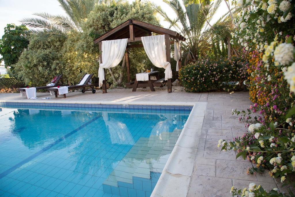Coral Bay Sunkiss Villa Luaran gambar